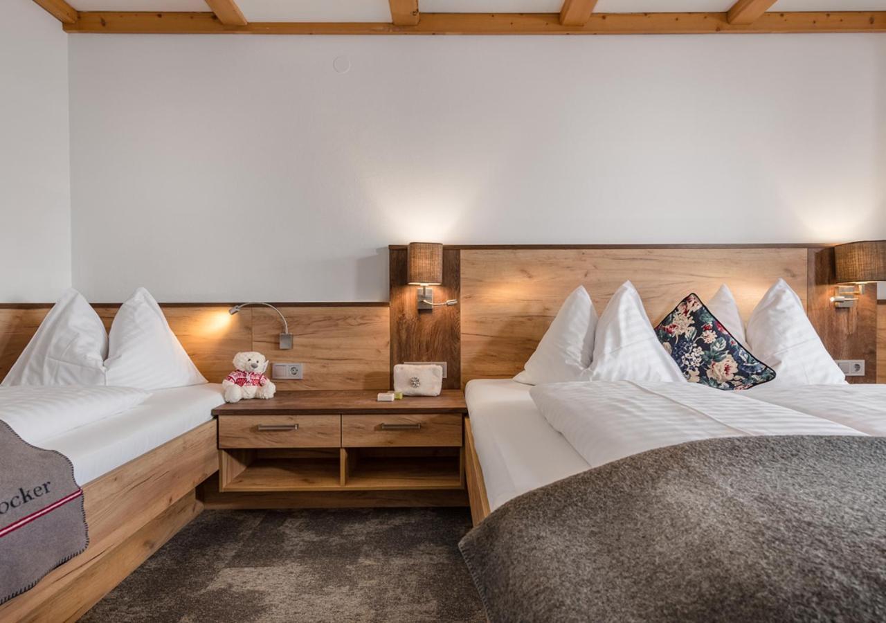 Apartments & Garni Alpenrose オーバータウエルン エクステリア 写真