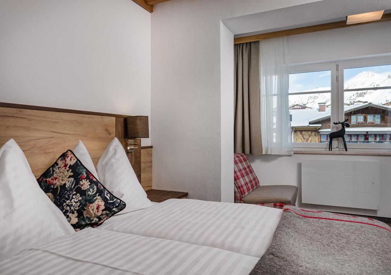 Apartments & Garni Alpenrose オーバータウエルン エクステリア 写真